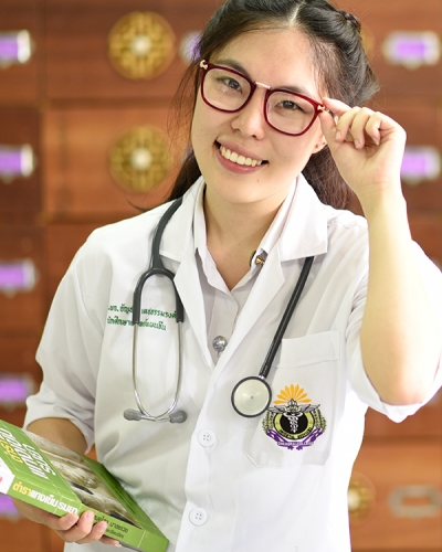 การแพทย์แผนจีนบัณฑิต
