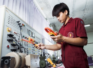 วิศวกรรมศาสตรบัณฑิต