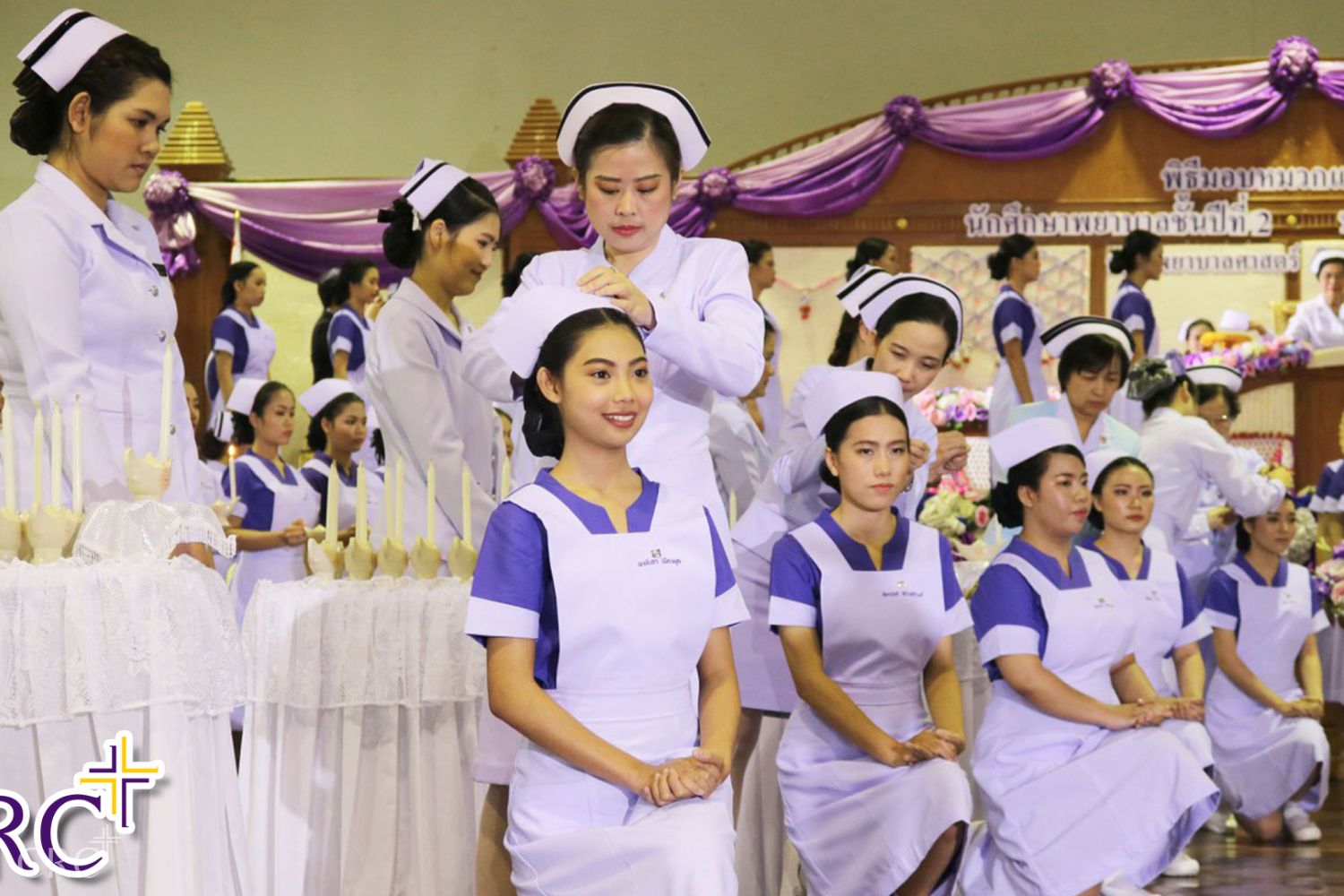 LIVE พีธีมอบหมวกและเข็ม นักศึกษาพยาบาลชั้นปีที่ 2