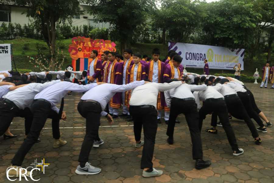 พิธีประทานปริญญาบัตร วิทยาลัยเชียงราย ประจำปีการศึกษา ๒๕๕๘ - ๒๕๖๐ #85