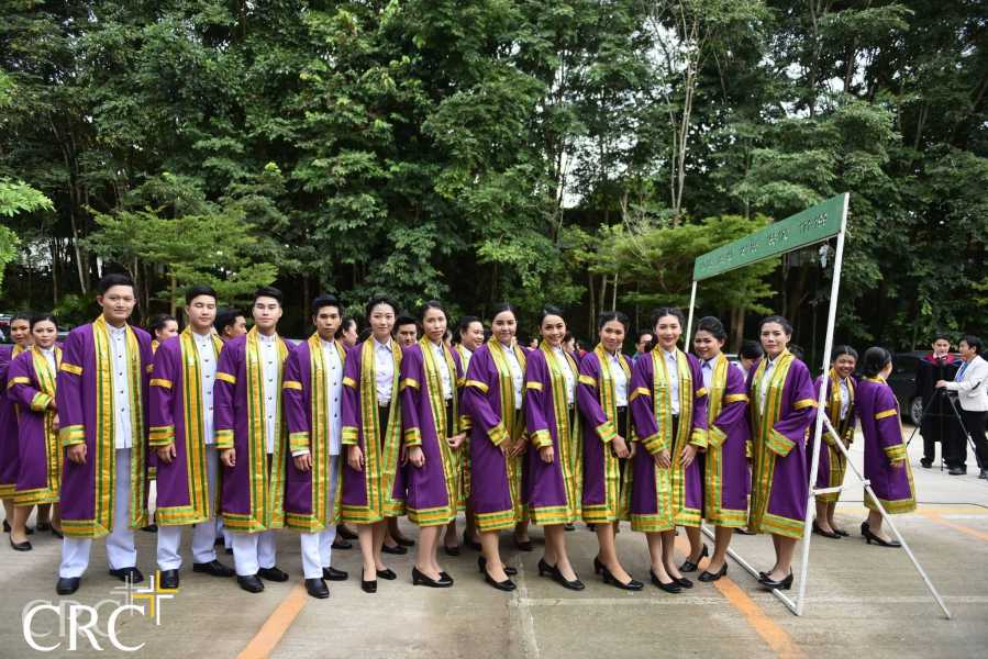 พิธีประทานปริญญาบัตร วิทยาลัยเชียงราย ประจำปีการศึกษา ๒๕๕๘ - ๒๕๖๐ #63