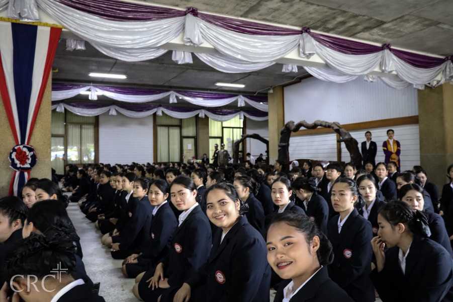 พิธีประทานปริญญาบัตร วิทยาลัยเชียงราย ประจำปีการศึกษา ๒๕๕๘ - ๒๕๖๐ #37