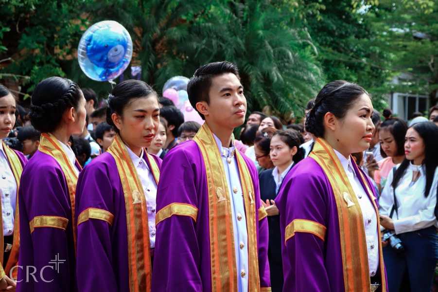 พิธีประทานปริญญาบัตร วิทยาลัยเชียงราย ประจำปีการศึกษา ๒๕๕๘ - ๒๕๖๐ #26