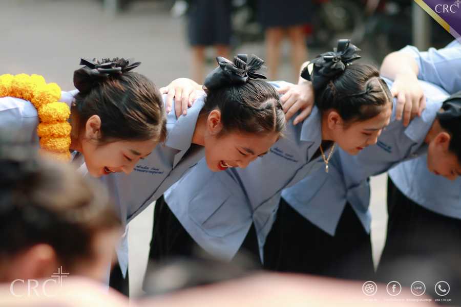 คณะสาธารณสุขศาสตร์ วิทยาลัยเชียงราย จัดพิธีมอบเข็มวิทยฐานะแก่นักศึกษาชั้นปีที่ 4 และพิธีมอบเสื้อกาวน์นักศึกษาปี 2 ประจำปีการศึกษา 2565 #17
