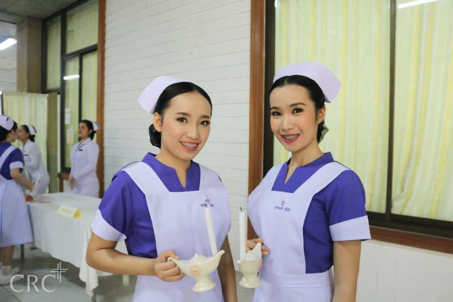 LIVE พีธีมอบหมวกและเข็ม นักศึกษาพยาบาลชั้นปีที่ 2 #112
