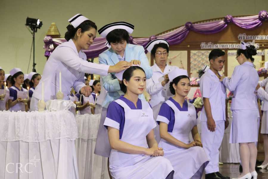 LIVE พีธีมอบหมวกและเข็ม นักศึกษาพยาบาลชั้นปีที่ 2 #66