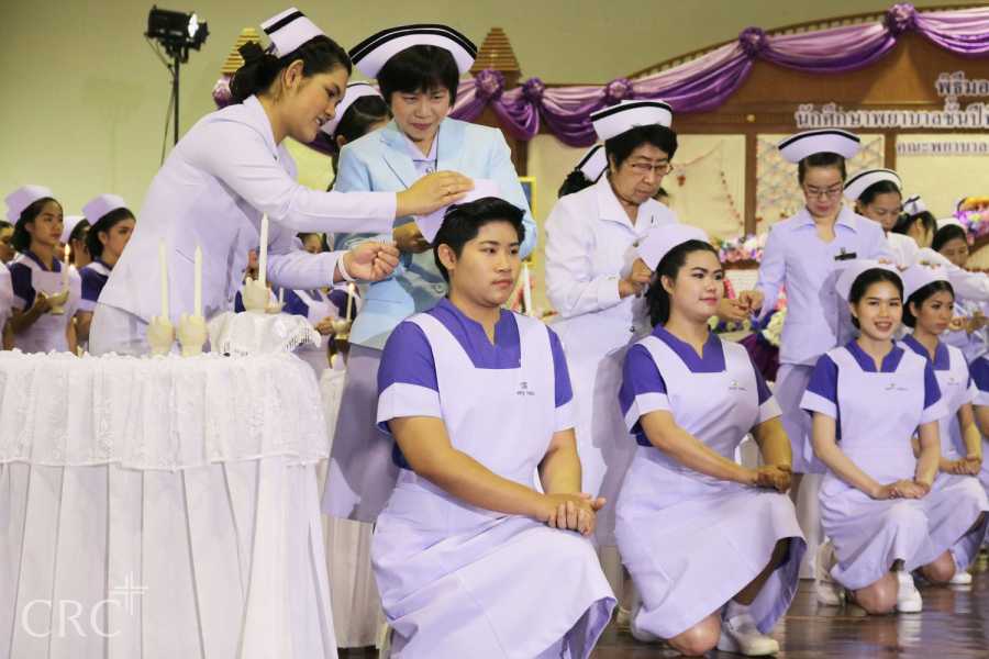 LIVE พีธีมอบหมวกและเข็ม นักศึกษาพยาบาลชั้นปีที่ 2 #62