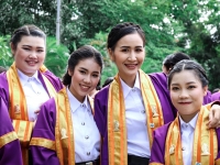 พิธีประทานปริญญาบัตร วิทยาลัยเชียงราย ประจำปีการศึกษา ๒๕๕๘ - ๒๕๖๐ #17