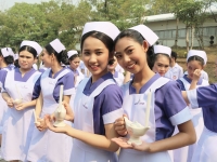 LIVE พีธีมอบหมวกและเข็ม นักศึกษาพยาบาลชั้นปีที่ 2 #68